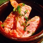 ぴこぴこ精肉店 - 壺漬けリブ