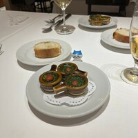 マンジャーモ - 