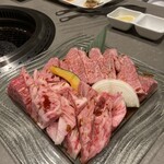 肉と酒の肴 さくら家 - 