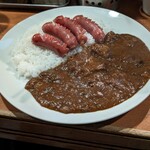 26号くるりんカレー - 煮込み牛すじカレー＋ウィンナー追加