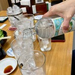 四ツ木製麺所 - チェーサー準備