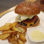 BURGER TIME - STANDARD CHEESE BURGER、Fried Potato
