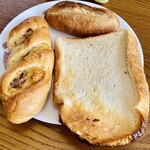 ブーランジェリ･エ･カフェ　オブジェ - お持ち帰りパン4♡♡ハードトースト♡はちみつバターフランス♡チーズとベーコンのパン♡