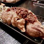 Bansai - 揚げ豚足辛味噌。辛いのが苦手な方は普通のタレがオススメ