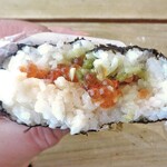 Michi No Eki Onigiri Ya Kappougi - わさびいくら おにぎり（食べかけで失礼します）