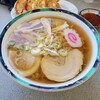 麺龍 - 料理写真:窓が写り込む程の透き通った美しいスープ！！