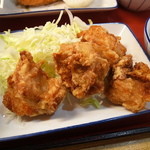 東大阪寺前食堂 - 鶏の唐揚げ２６２円