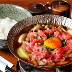 錦場 - A５ランクの牛すき丼
