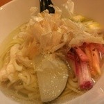 伊佐夫 - 塩味・羅臼昆布とホタテ出汁TEN麺まぐろ節のせ(2014/1)