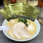 横浜家系ラーメン 魂心家 - 