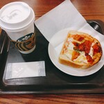 スターバックス・コーヒー - ドリップコーヒー(Grande)+セミドライトマトのピザトースト