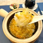 蟹王府 - フカヒレと上海蟹ソースかけご飯