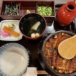 あつた蓬莱軒 本店 - 