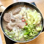 Shurakutei Kuuan - 煮込み牛タンと極甘キャベツのつけ麺