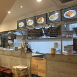 Houmi Hachiman - 店内