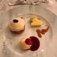 エスカーレ ホテルモントレ大阪 -  エスカーレ ホテルモントレ大阪 -