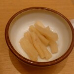 Kurobuta Tonkatsu Sengoku - 漬け物