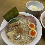 ラーメン一兎 - こってり煮干しラーメンNEO、味玉トッピング