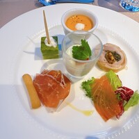 アーティスト カフェ - 