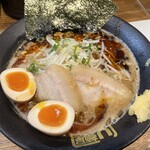 やっとこ - 特製閻魔ラーメン