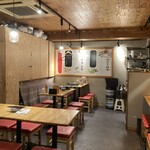 餃子 もつ鍋 鉄板焼肉 うどん 博多どんたく - 