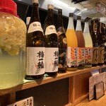 餃子 もつ鍋 鉄板焼肉 うどん 博多どんたく - 