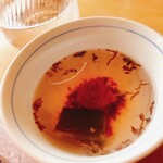 Gokoku Houjou No Ochaya Gohan Itsuki Chaya - 梅昆布茶とお冷