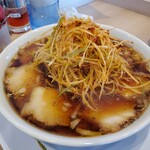 ラーメン いしい - ネギチャーシュー麺