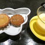 仁修樓 - 月餅　エッグタルト　タピオカマンゴー