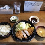 大政 - ロースかつ定食　890円