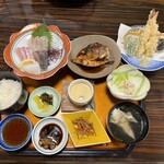 寿司・活魚料理 玄海 - 