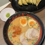 ラーメン 田中九商店 - 