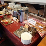 カフェワンオアエイト - セルフコーナー