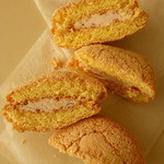 トルティーノ - ブッセ2種　いちごとピオーネ