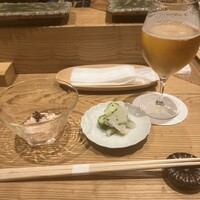 古町 千 - お通しの糠漬けと鳥刺し