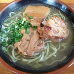 うちなあ家 - 料理写真:MIXそば（軟骨・三枚肉・ソーキ）大￥900