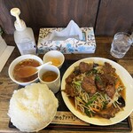 レバニラ定食 kei楽 - 料理写真: