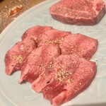 TANAKA YAKINIKU RESTAURANTE - 