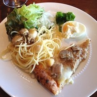 XEX ATAGO GREEN HILLS / Salvatore Cuomo Bros. - XEX Sky Buffet