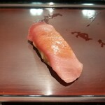 Kudanshita Sushi Masashun Hakkai - 本鮪中とろ。