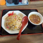 Shokudou Inakaya - チャーハン スープ付き