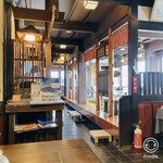 郷土料理とお食事処 赤富士 - 店内