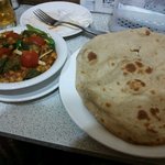 バーワルチー - ビンディダルチャとロティ