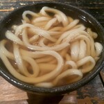 山元麺蔵 - 素うどんの状態で提供されるので、純粋なうどんの旨さが楽しめます