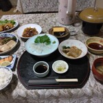 高松屋旅館 - 晩御飯の量が良い(≧∇≦)b