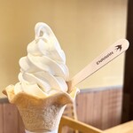 鷹取醤油 - しょうゆソフトクリーム（コーン）