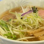 まぐろ節中華そば 温知 - 淡麗中華ぞば