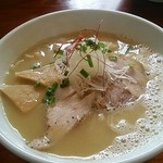 らぁ麺 飛鶏 - 鶏白湯そば６８０円＋麺大盛１００円(201401)