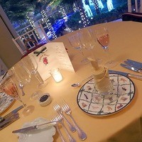 クイーン・アリス 横浜店 - 