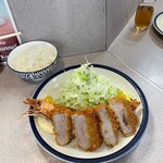 カツトラ - ジャンボ海老ヒレ定食980円